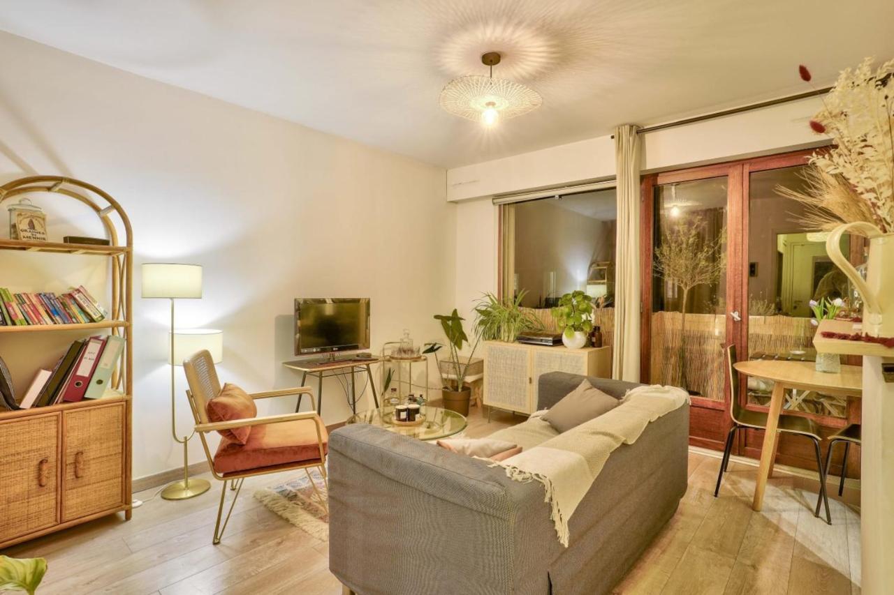 Appartamento Cozy Studio With Small Balcony For 2 In Montmartre